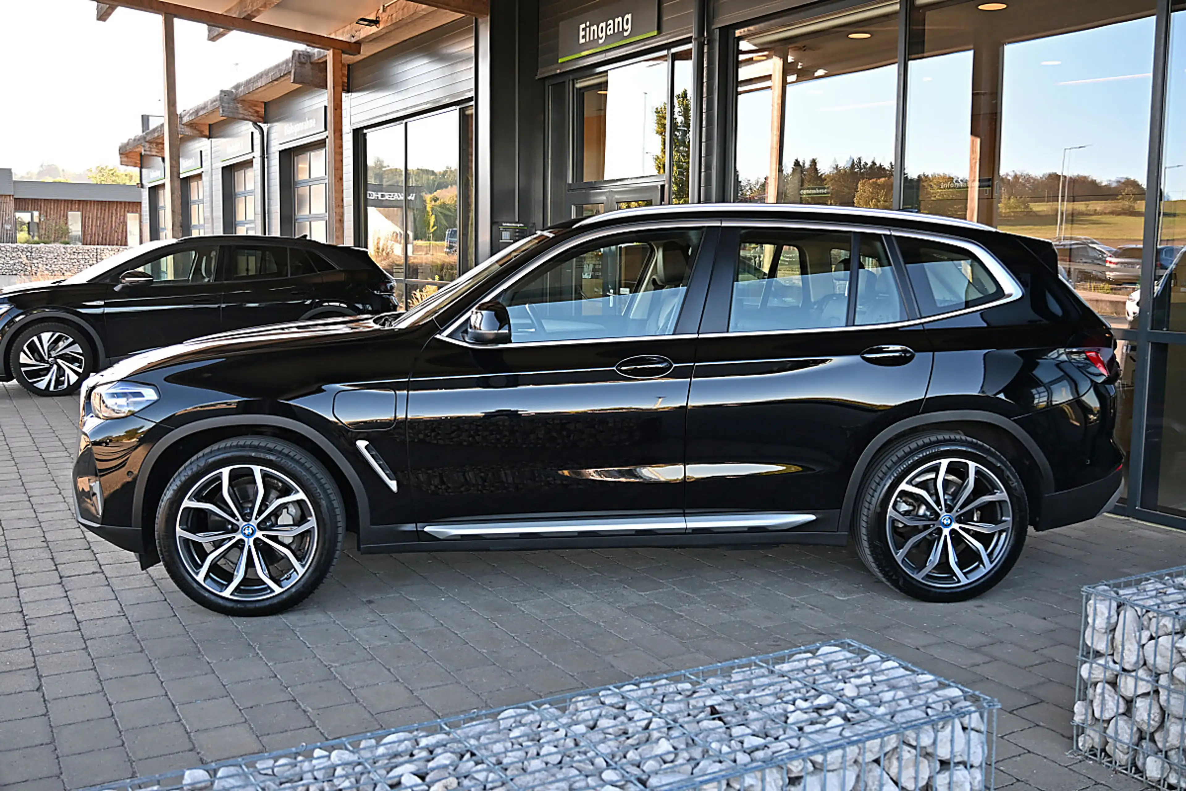 BMW X3 xDrive 30e 20", eSitze, Sportsitze, Kamera, HiF... — photo 2