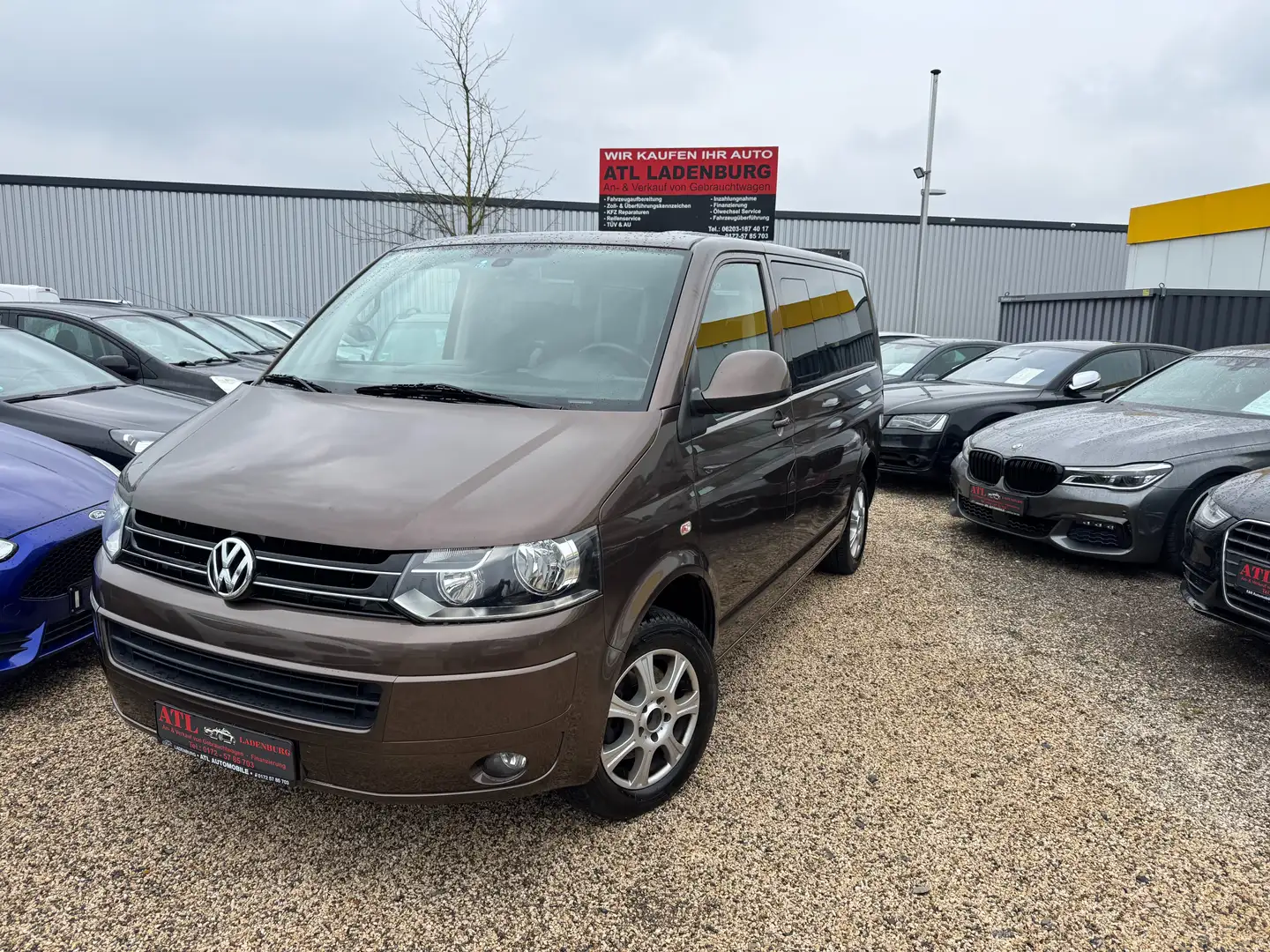Volkswagen T5 Multivan Multivan Comfortline Marrón - 1
