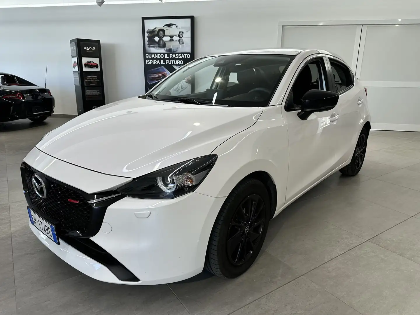 Mazda 2 Mazda2 1.5 e-Skyactiv-G 90 CV M Hybrid Homura - 1