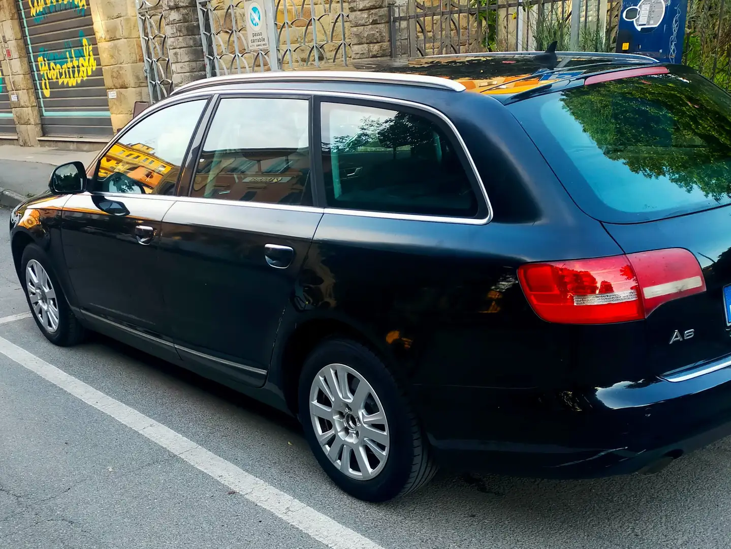 Audi A6 Avant Nero - 2