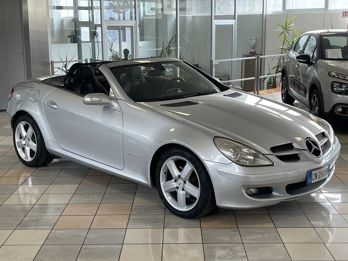 Mercedes-Benz SLK SLK 200 KOMPRESSOR - ISCRITTA ASI Silber - 2