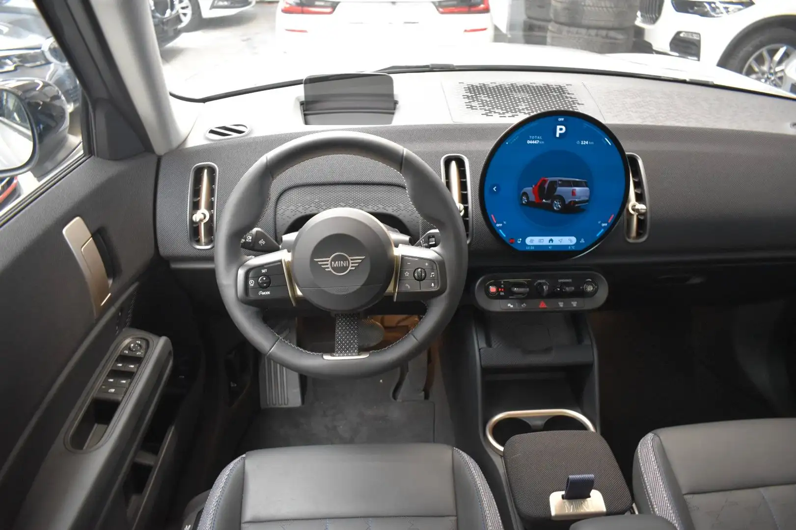 MINI Cooper S Countryman ALL4 Classic Trim*PANO*LED Silber - 2