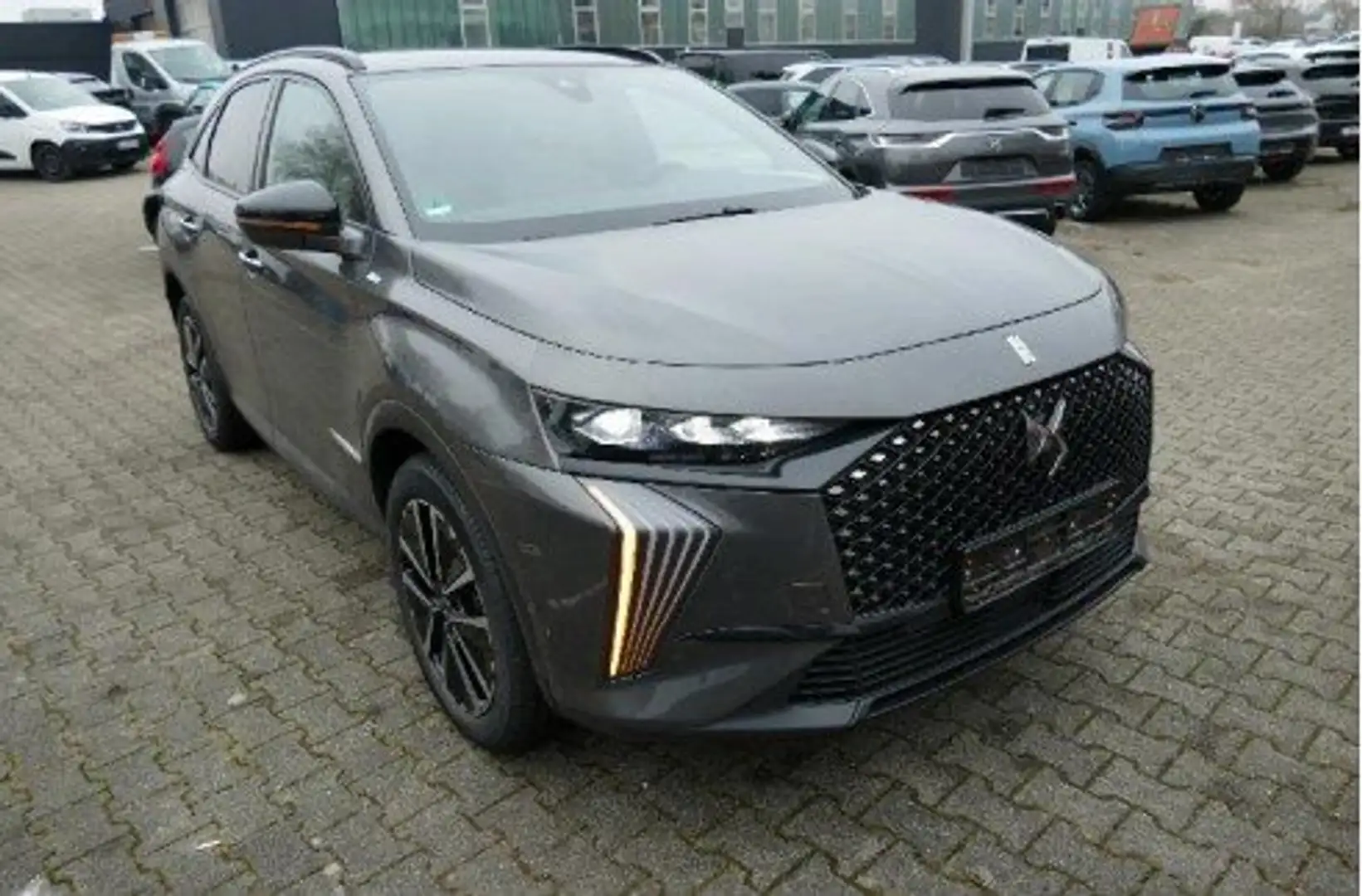DS Automobiles DS 7 Crossback DS7 Crossback BlueHDi 130 Esprit de Voyage Szh./Kl Grau - 1