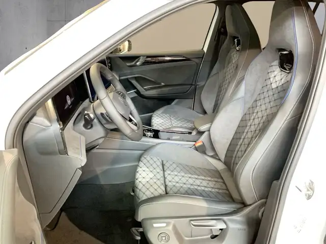 Volkswagen Tiguan Sport eHybrid DSG 150 kW Ansicht 9