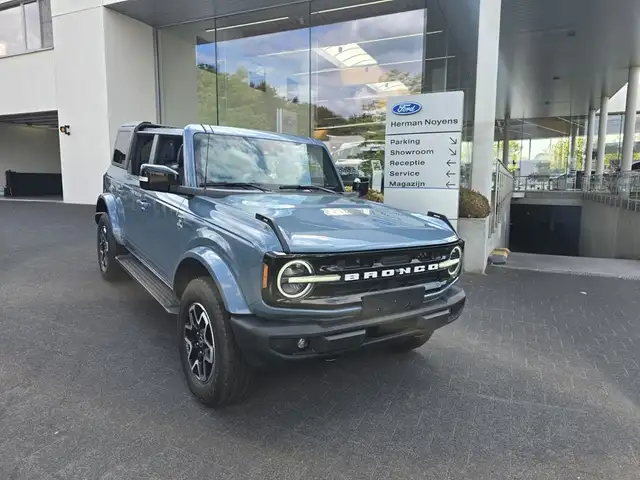 Ford Bronco Outer Banks