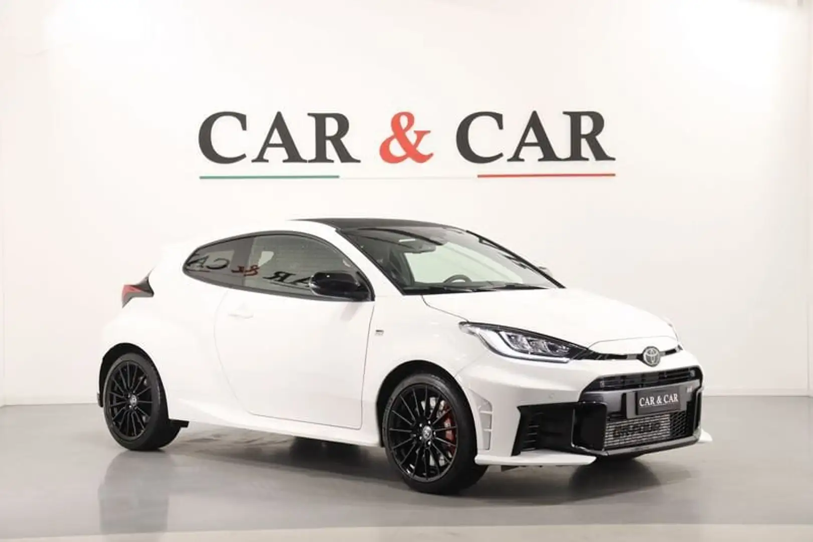 Toyota Yaris GR 1.6 Turbo 3 porte Circuit Bianco - 1