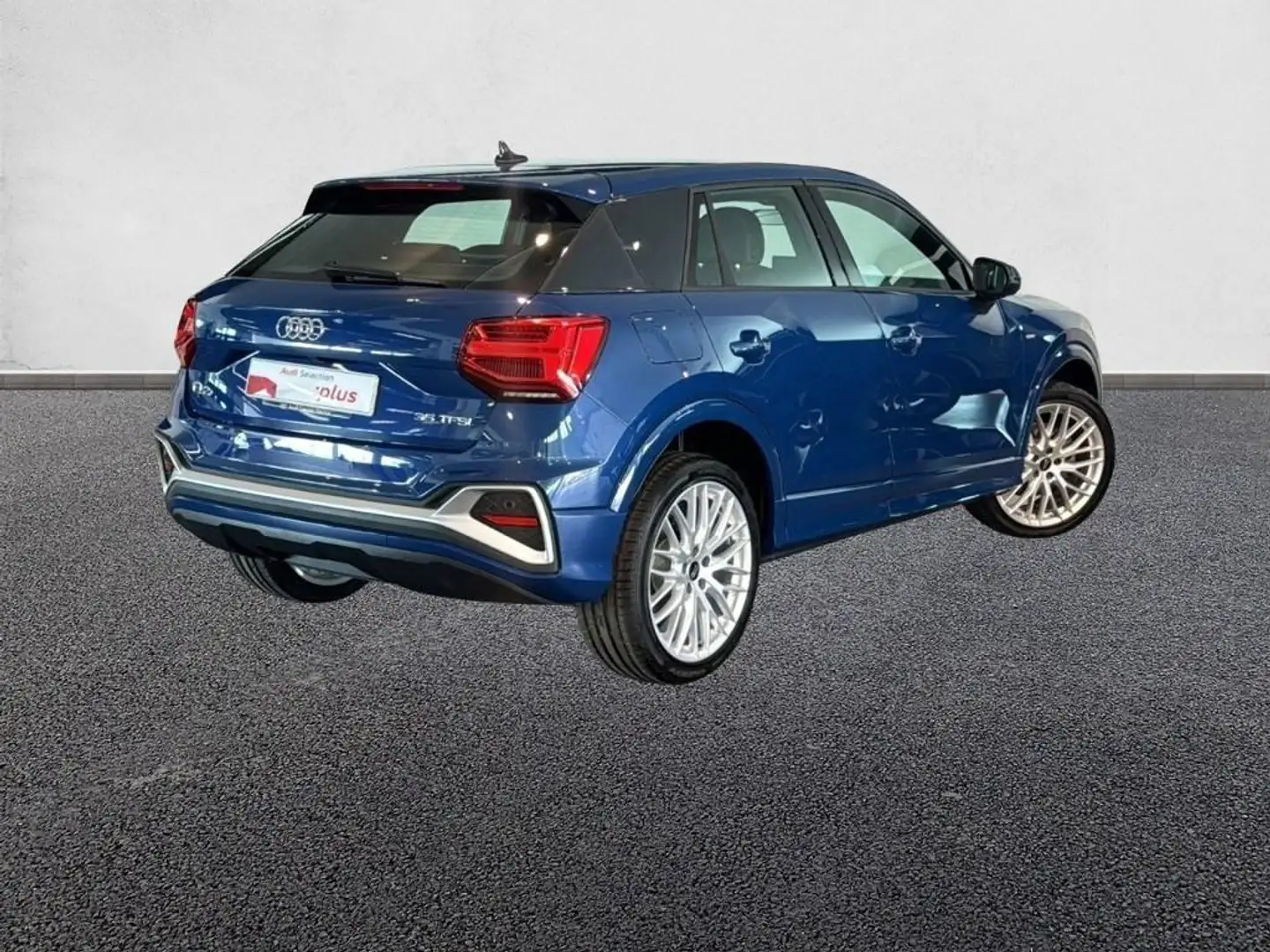 Audi Q2 35 TFSI Adrenalin S tronic 110kW Azul - 2