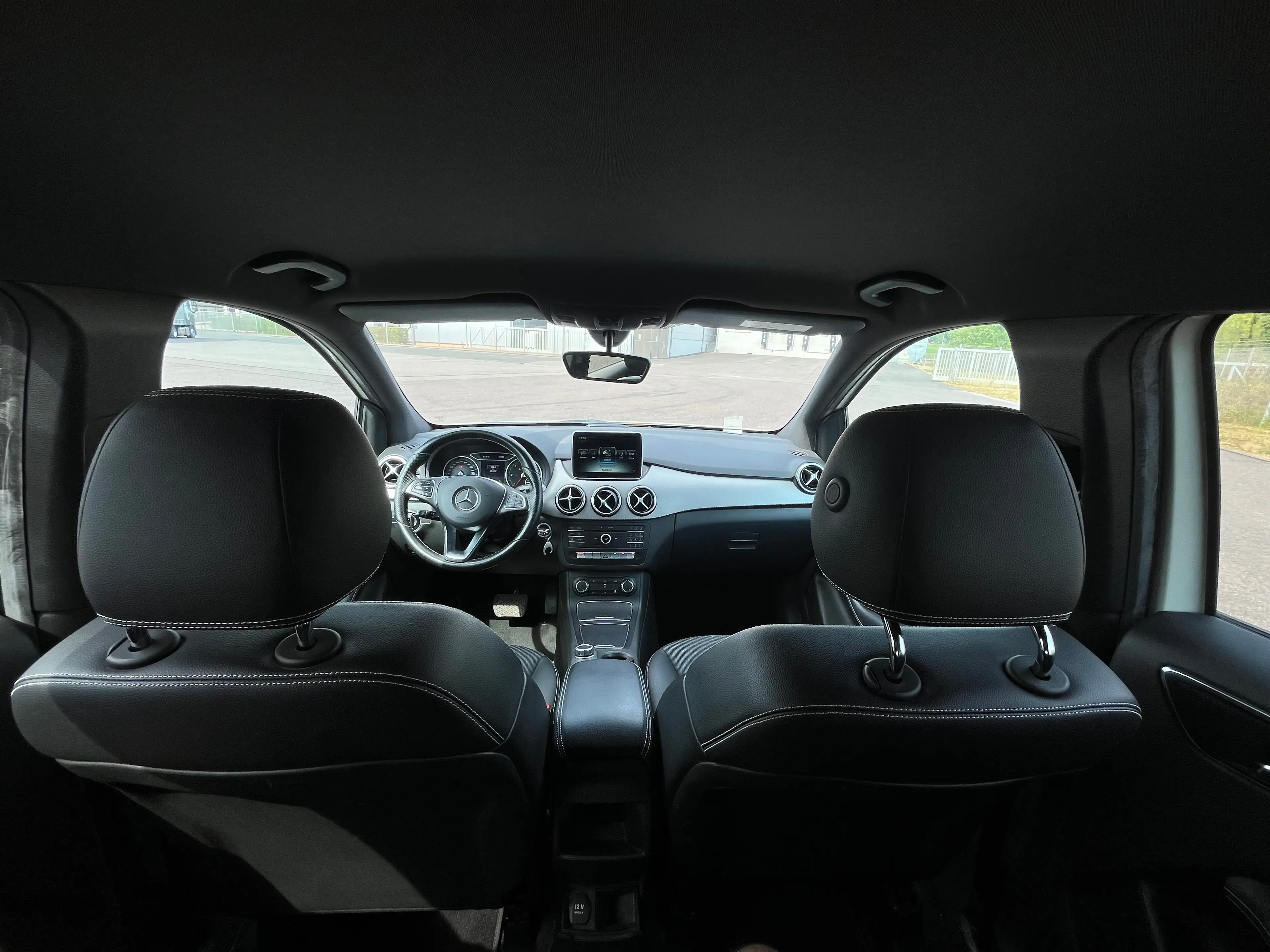 Mercedes-Benz B 200 B 200 (CDI) d 4Matic 7G-DCT Urban — photo 8