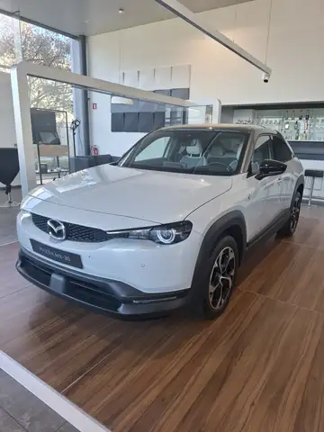 Mazda MX-30 MX-30 17.8 kWh e-SKYACTIV R-EV Makoto (125kW)