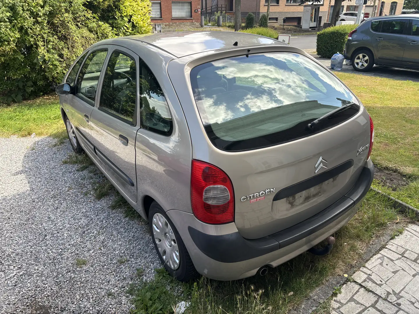 Citroen Xsara Picasso 1.8i 16v Exclusive - 2