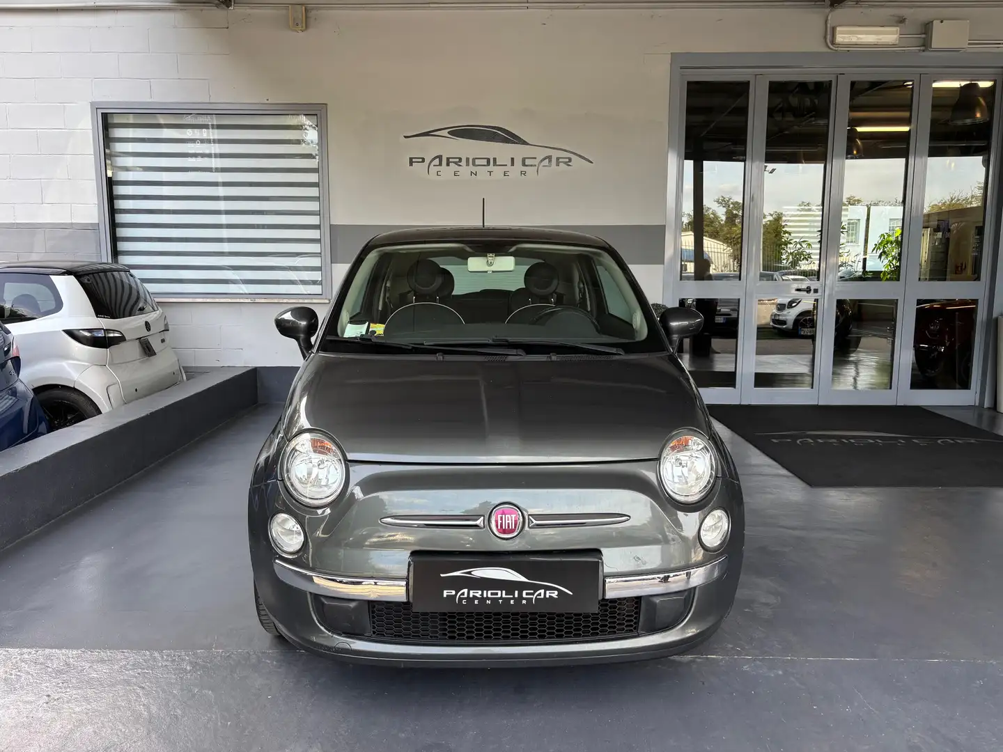Fiat 500 500 1.2 Lounge 69cv E6 Grijs - 1