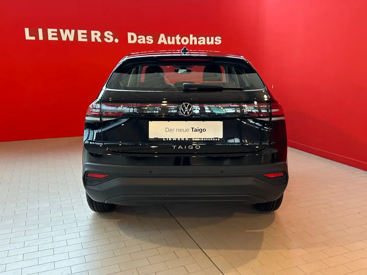 Volkswagen Taigo 4Me TSI Schwarz - 2