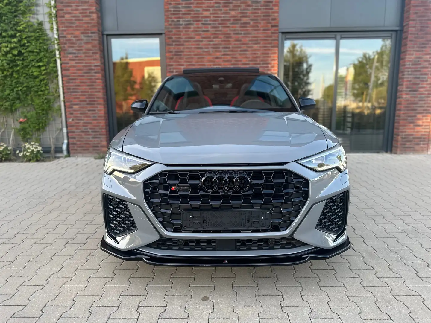 Audi RS Q3 RSQ3 Sportback 2.5 TFSI RS 400PK Grijs - 2