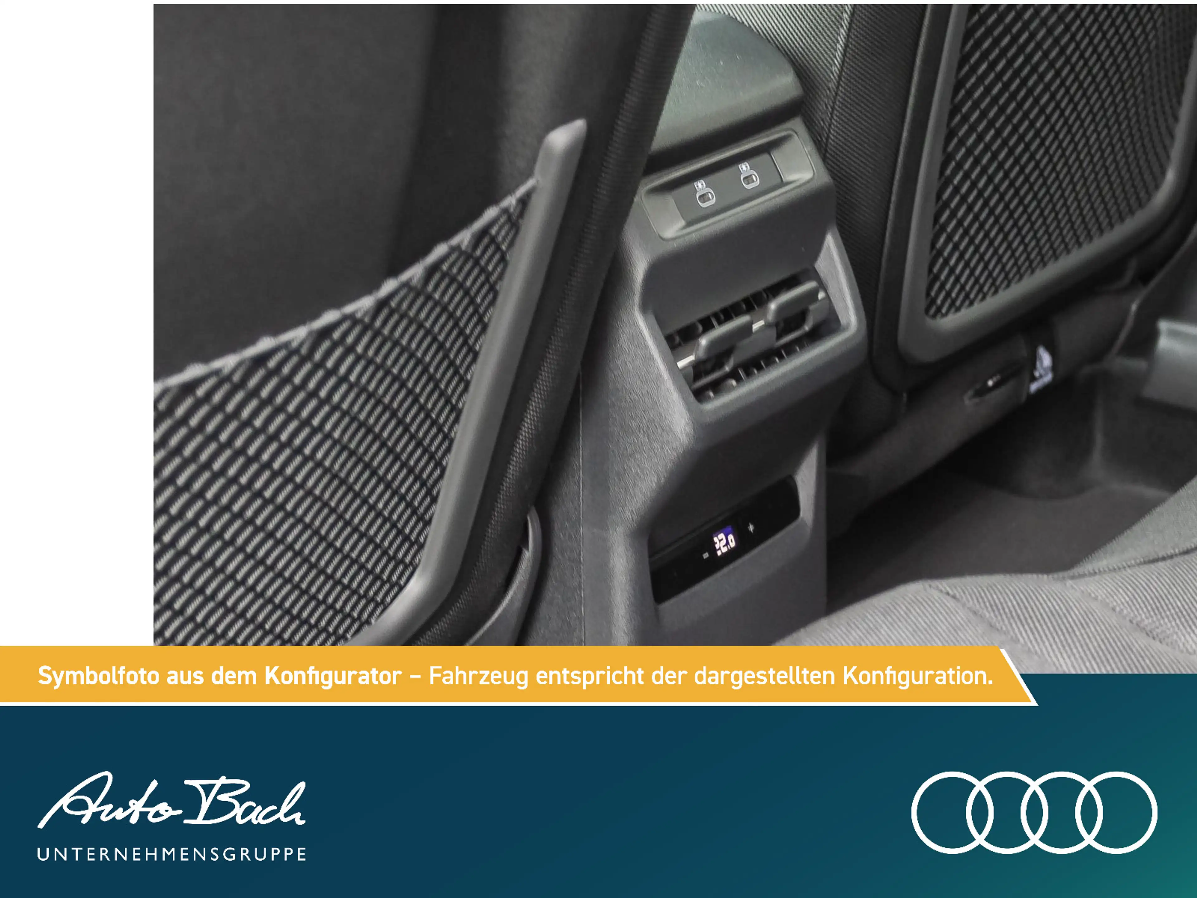 Audi Q3 SUV e-hybrid S line 0,5% AHK TECH-PRO 20" MMI — photo 23