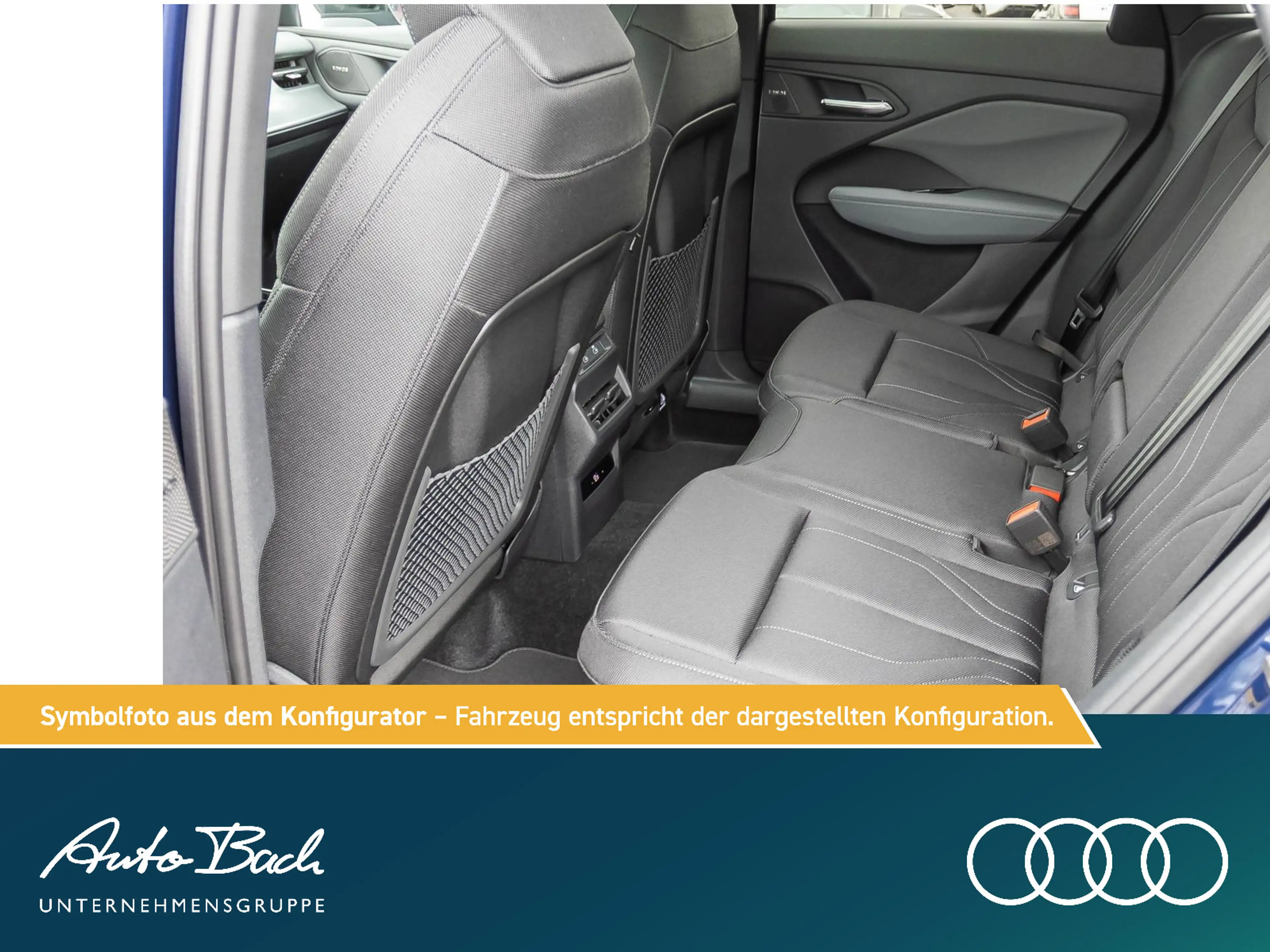 Audi Q3 SUV e-hybrid S line 0,5% AHK TECH-PRO 20" MMI — photo 22