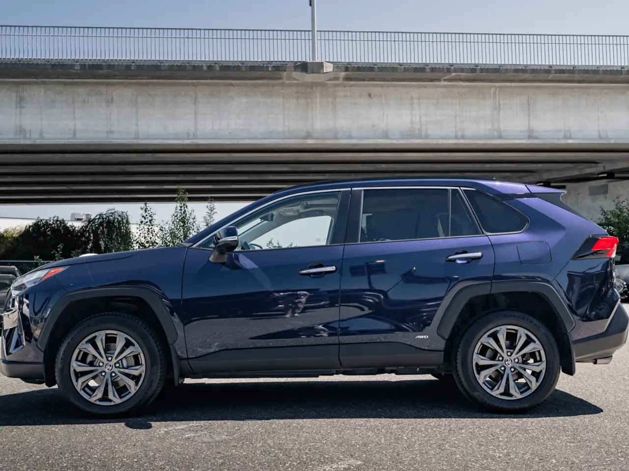 Toyota RAV 4 photo Toyota RAV 4