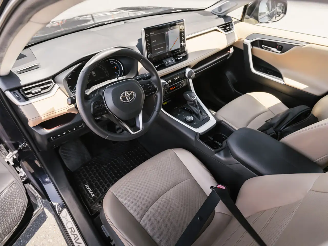 Toyota RAV 4 photo Toyota RAV 4