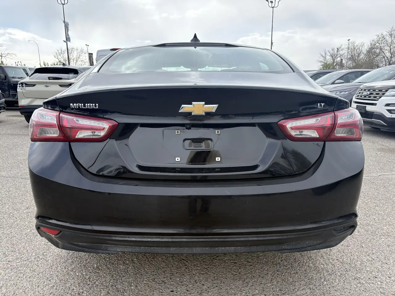 Chevrolet Malibu снимка Chevrolet Malibu