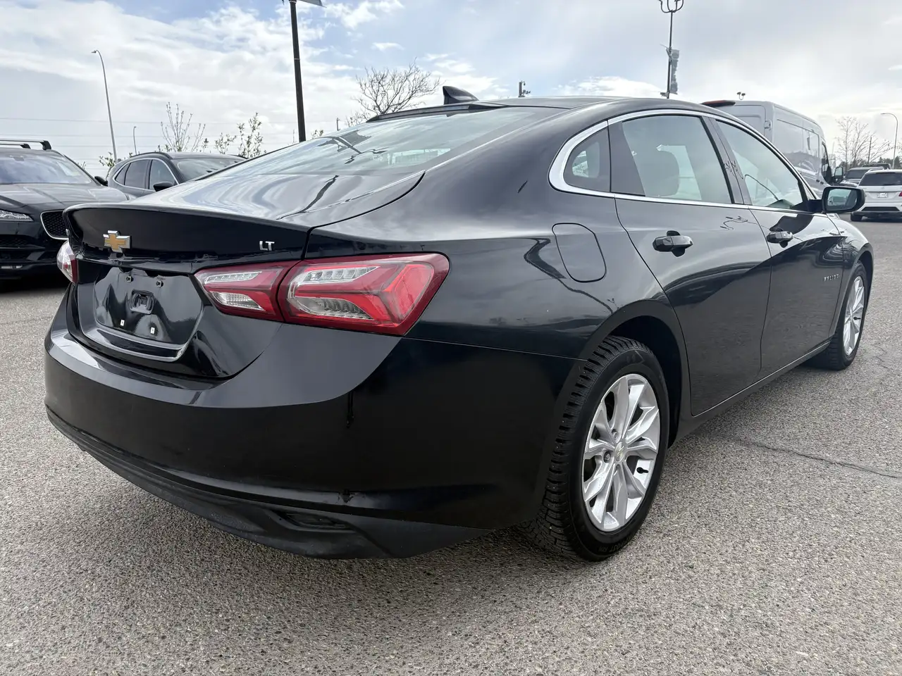Chevrolet Malibu снимка Chevrolet Malibu