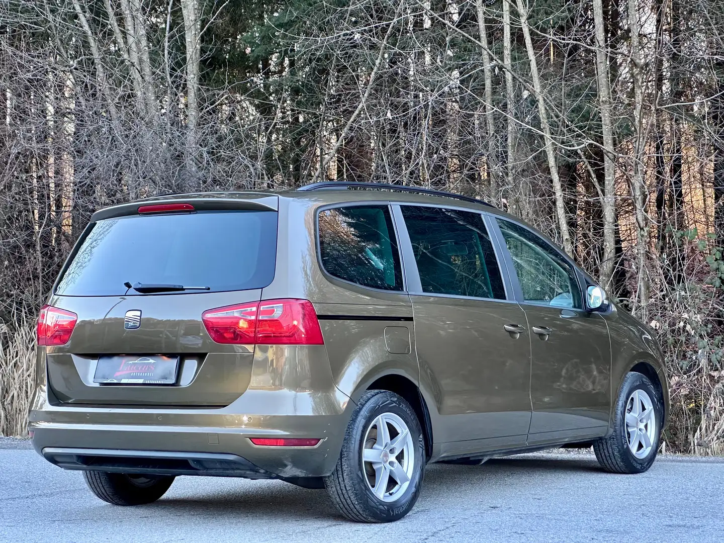 SEAT Alhambra 2.0 TDI Reference 7-SITZER*ZH+WP NEU!* Braun - 2