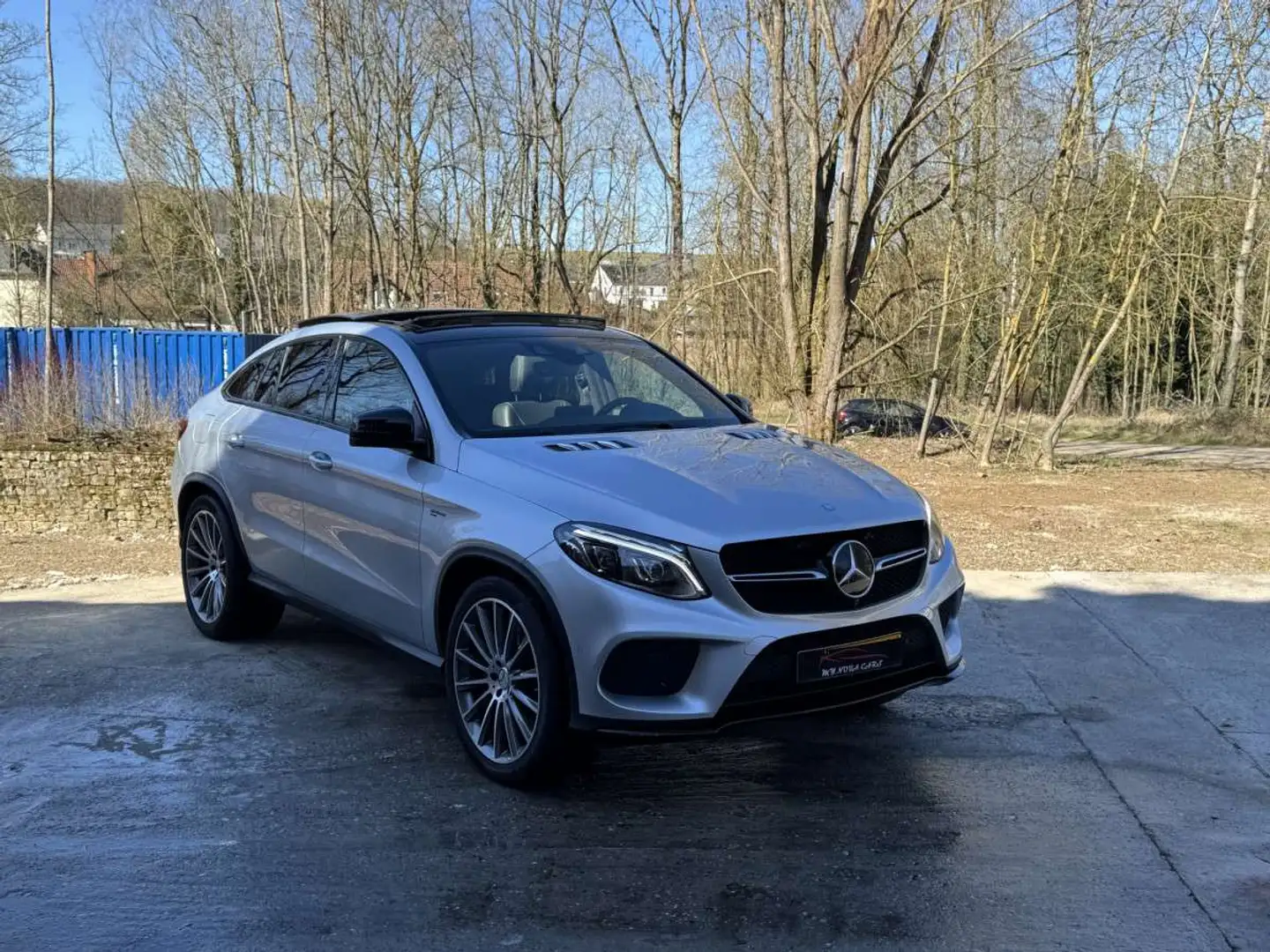Mercedes-Benz GLE 43 AMG GLE 43 AMG 367CV 4MATIC 9G-TRONIC Grijs - 1