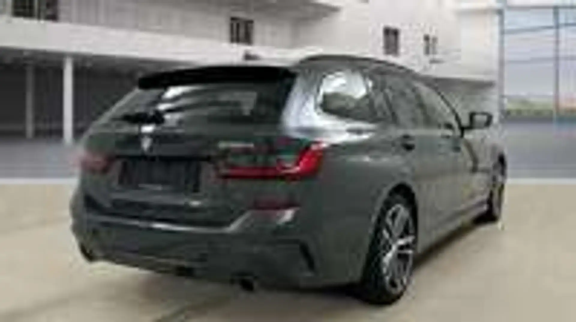BMW 330 Serie 3 330d xDrive M-Sport Touring Gris - 2