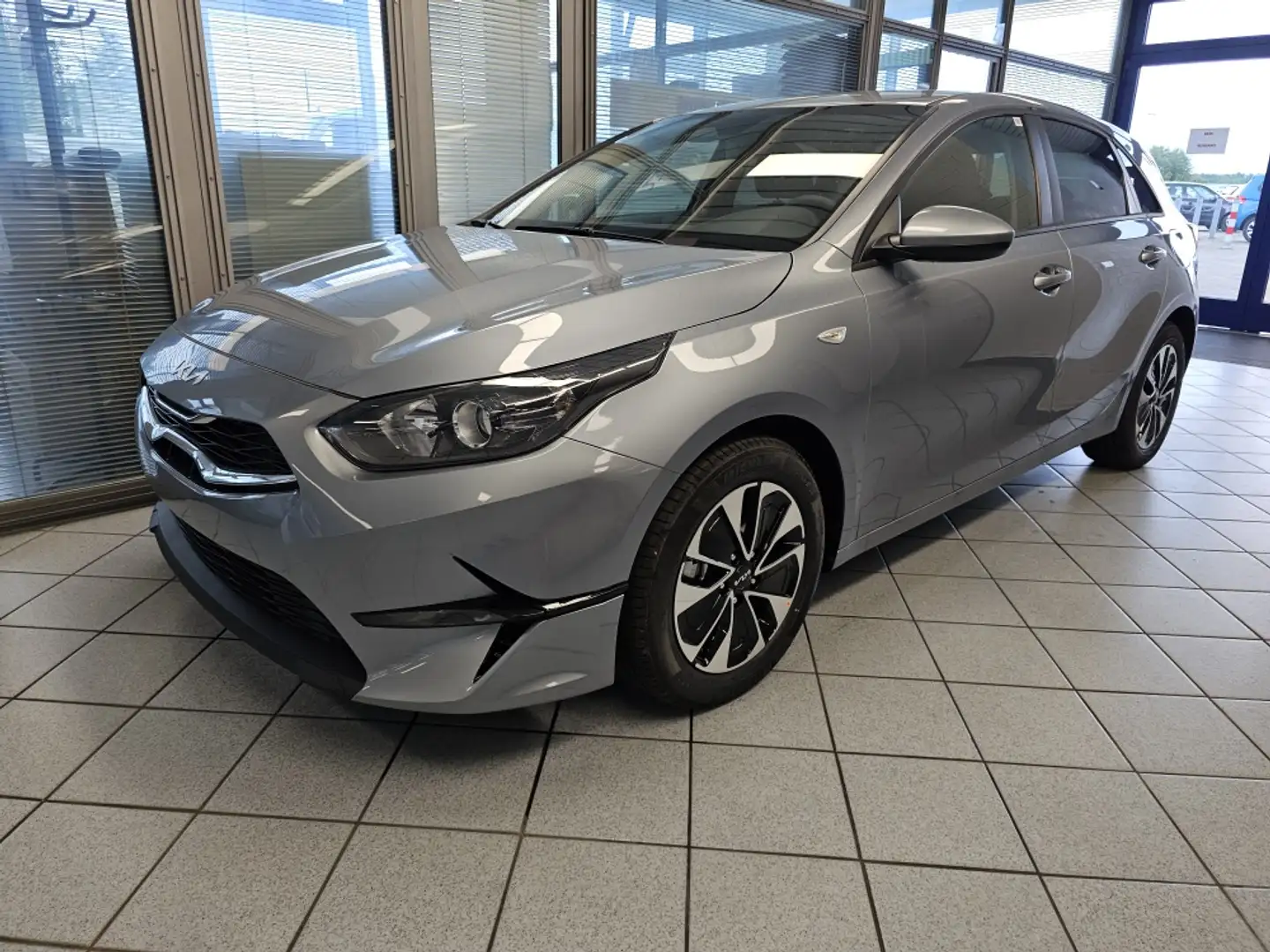 Kia Ceed / cee'd Navi,Sitzhzg.,Lenkradhzg.,PDC,Kamera,Alu Argintiu - 2