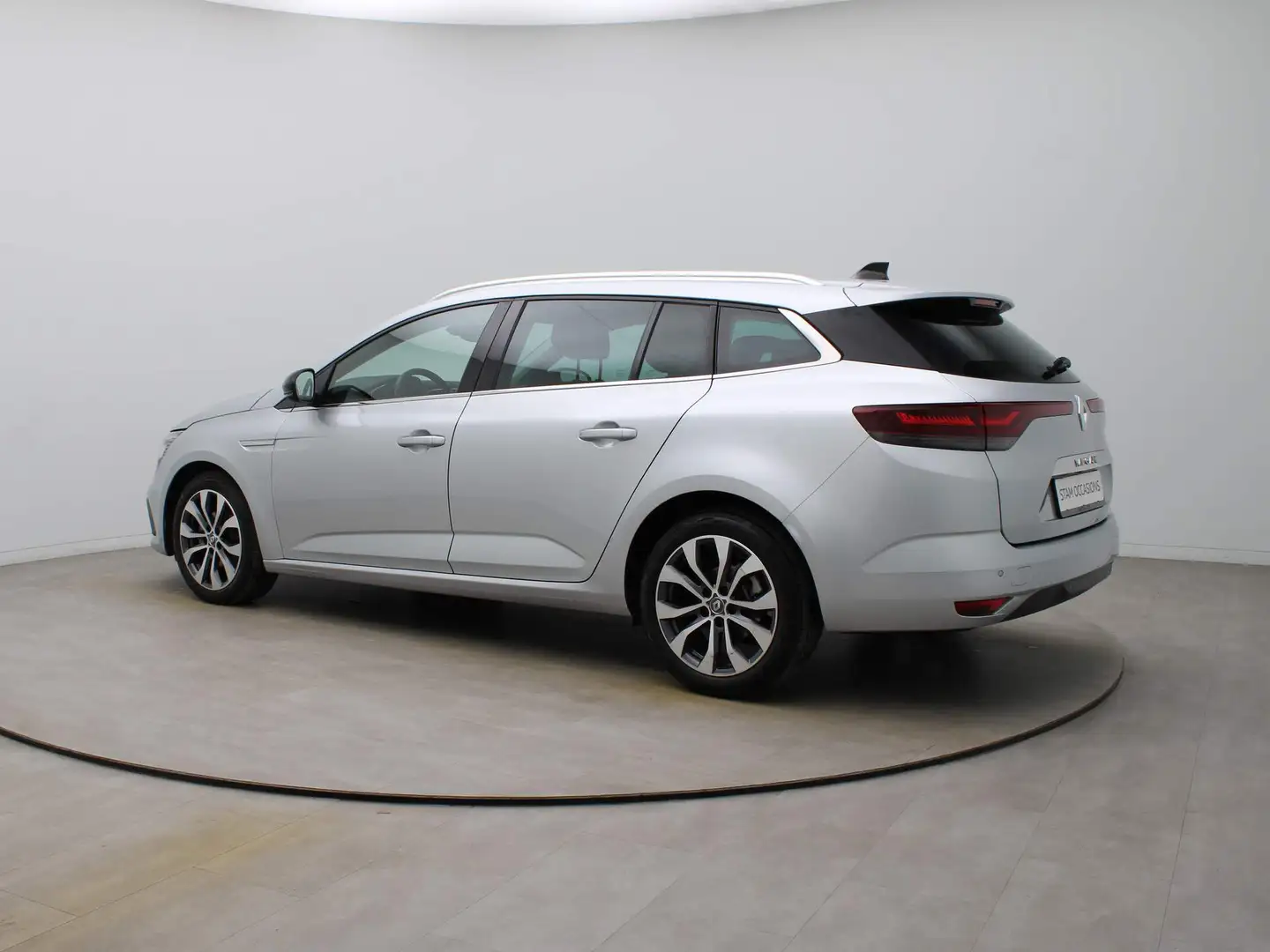 Renault Megane Estate TCe 140pk Techno EDC/AUTOMAAT Climate | Cru Grijs - 2