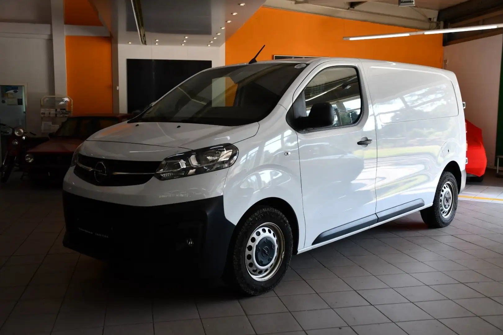 Opel Vivaro Kasten Edition M Weiß - 1