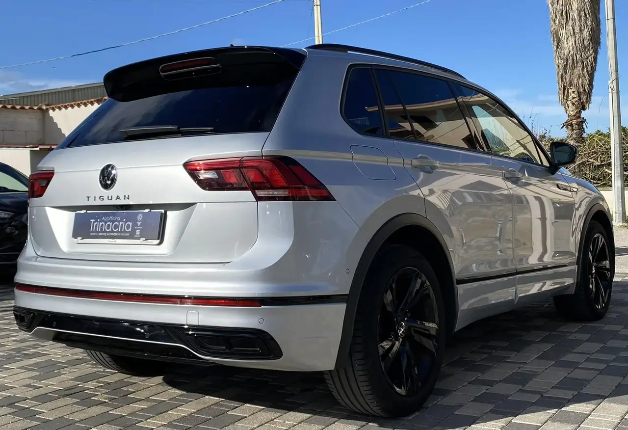 Volkswagen Tiguan R-Line 2.0 TDI 150CV DSG 5