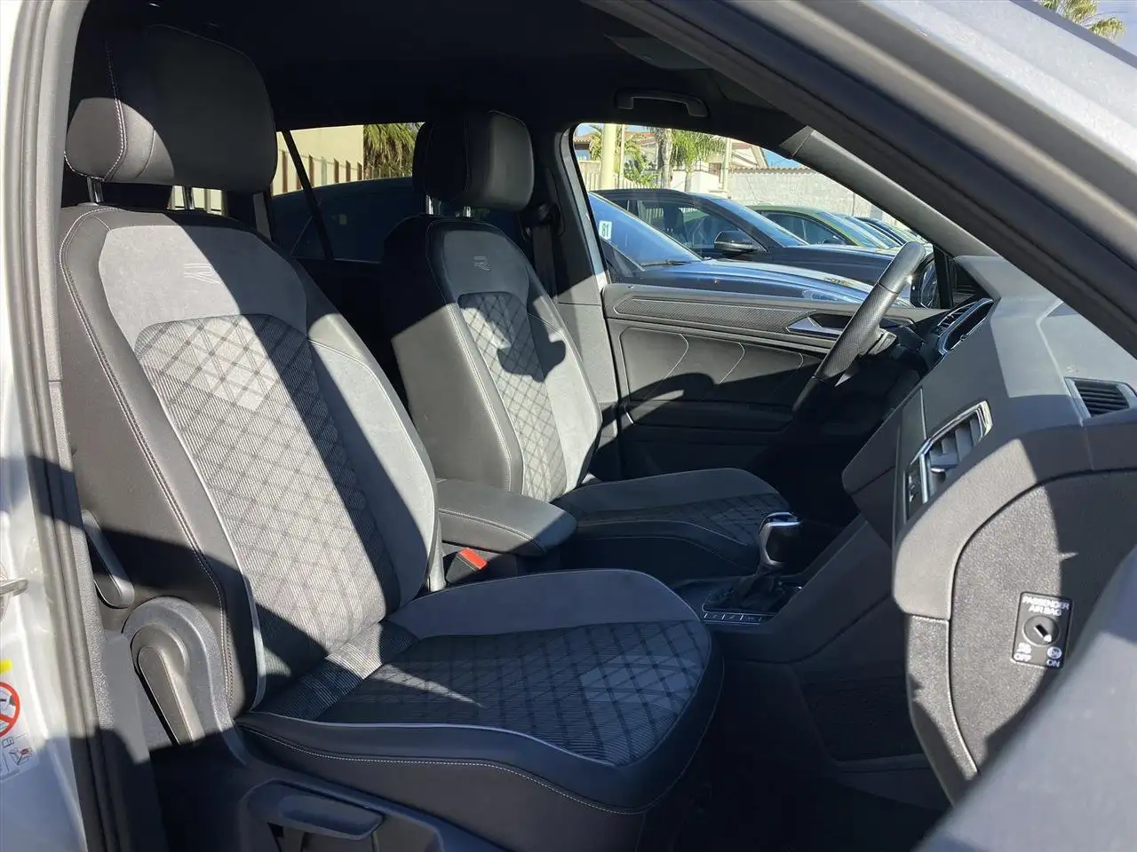 Volkswagen Tiguan R-Line 2.0 TDI 150CV DSG 18