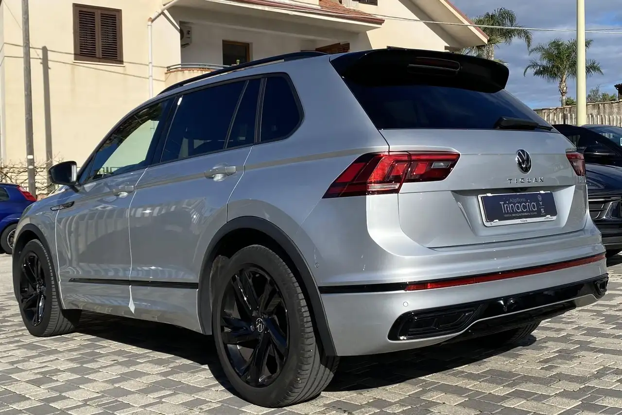 Volkswagen Tiguan R-Line 2.0 TDI 150CV DSG 7