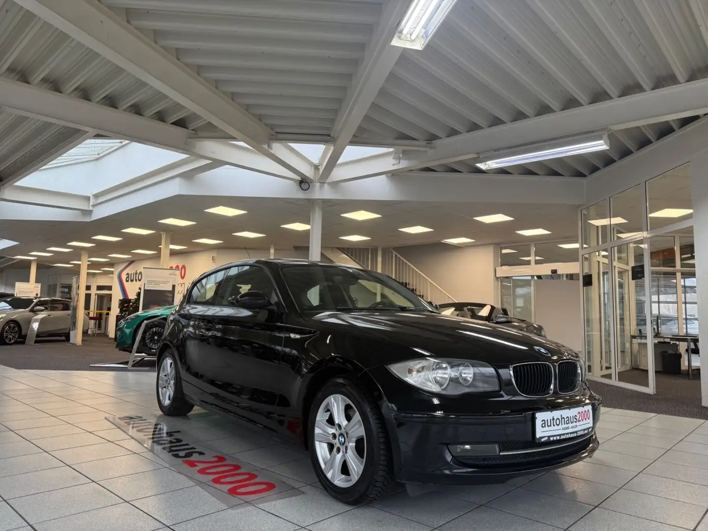 BMW 116 i  KLIMA/PDC/TEMPO./KLIMA - 1