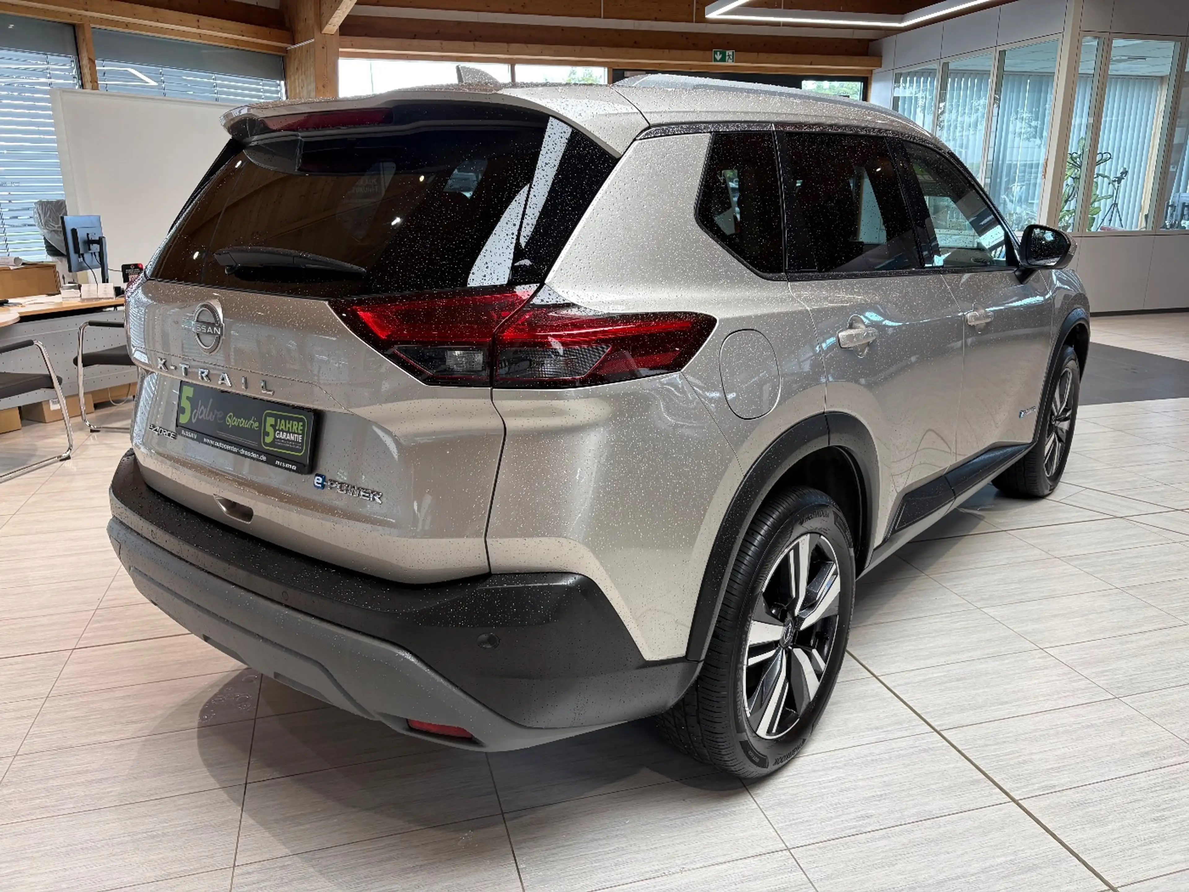 Nissan X-Trail 1.5 VC-T e-Power e-4orce N-Connecta ACC — photo 7
