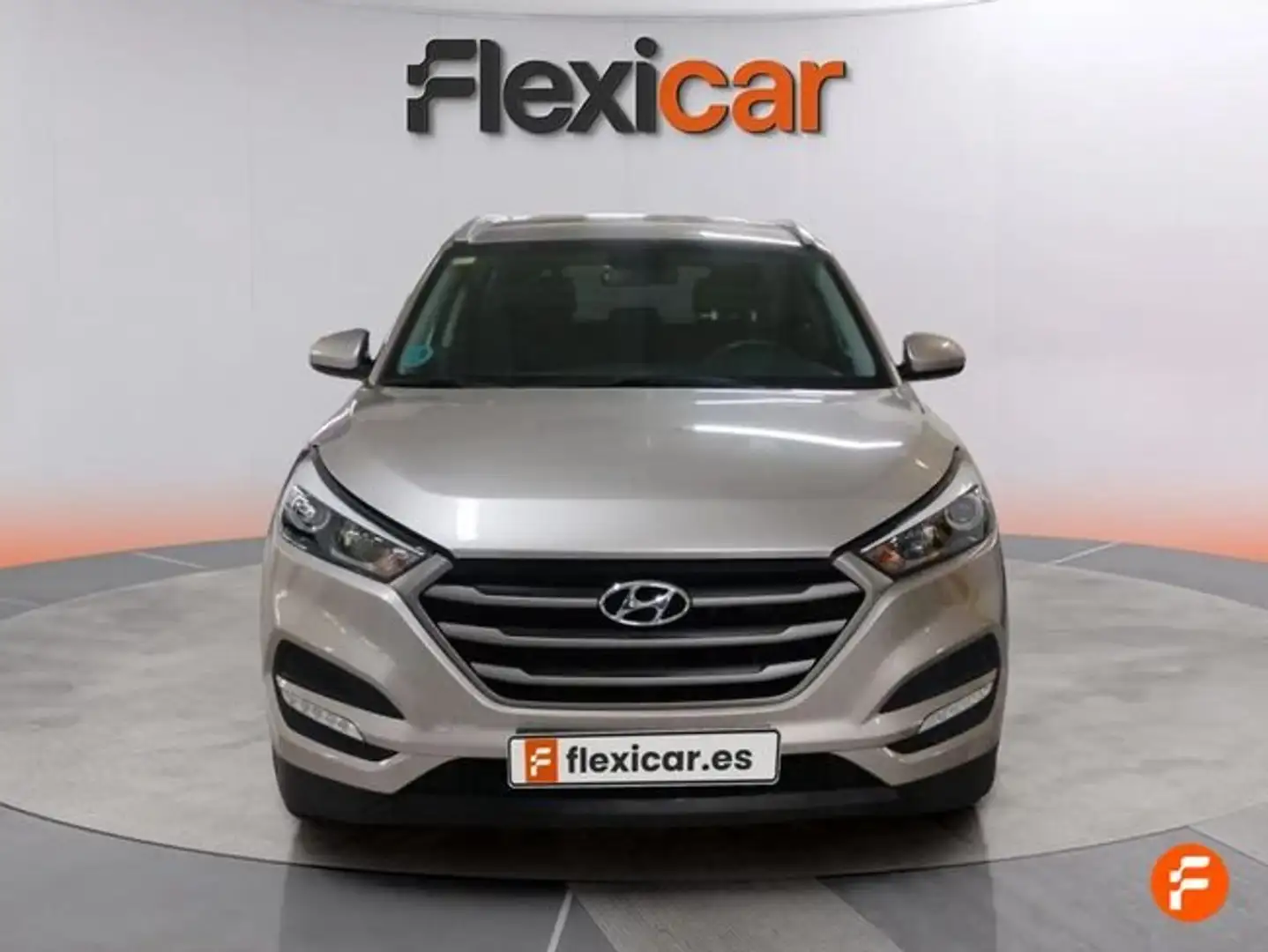 Hyundai TUCSON 1.7CRDI BD Essence 4x2 Gris - 2