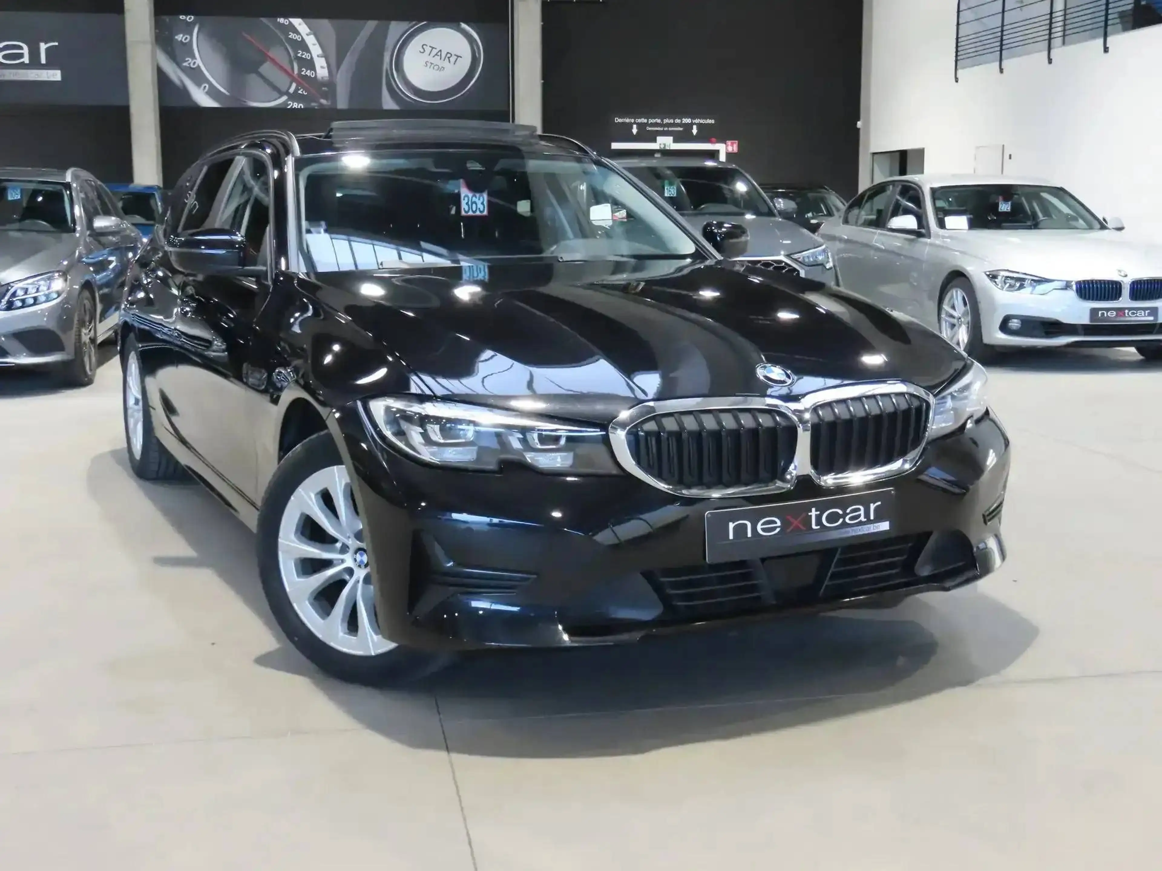 BMW 316 dA Touring G21 TOIT PANO-LED-NAVI-DIGITAL-PARKING — photo 2