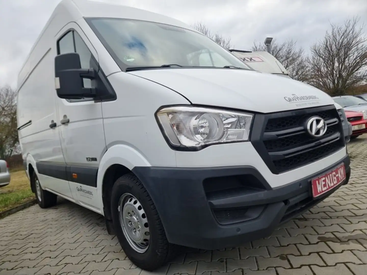 Hyundai H350 LKW Hochdach Kasten 2,5CRDi + AHK 3,0to Biały - 1