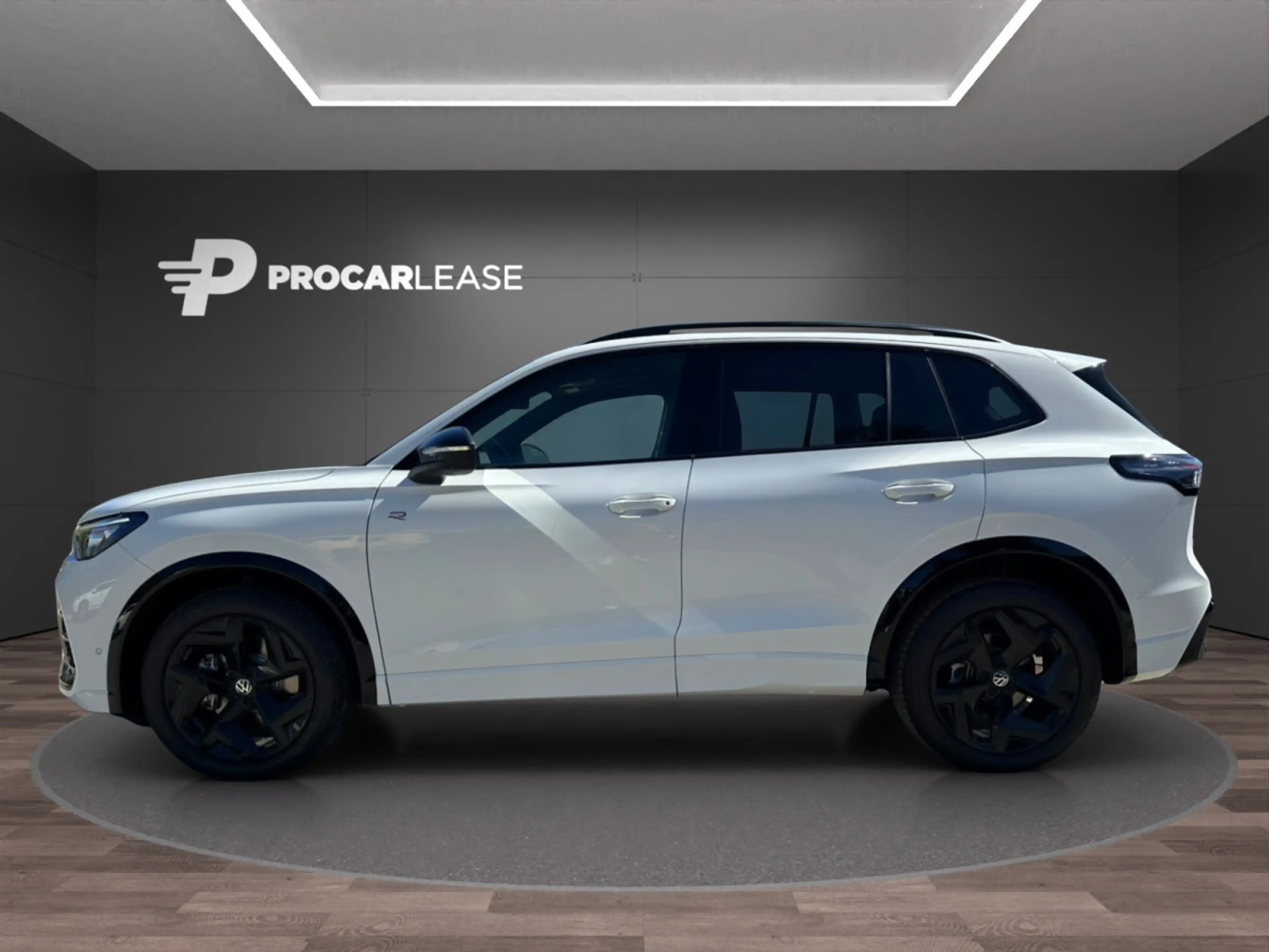 Volkswagen Tiguan Tiguan 2.0 TDI/DSG/4Motion R-Line/ AHK/Pano/360°/L — photo 2