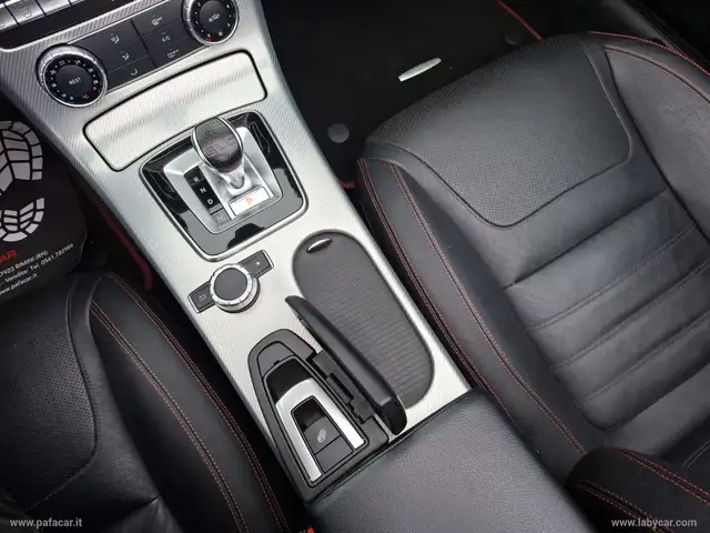 Mercedes-Benz SLC view 21
