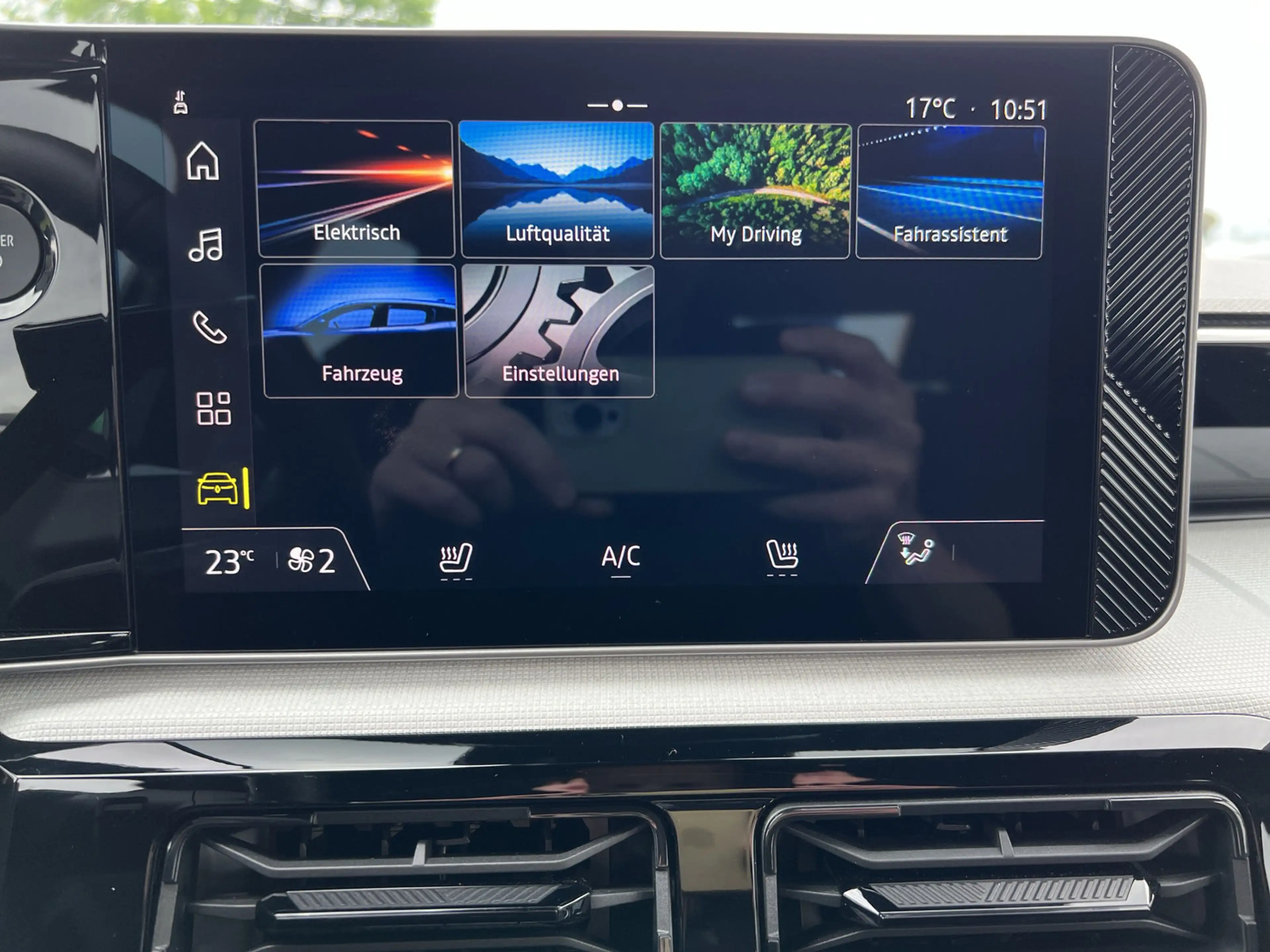 Renault R 5 Electric 120 Urban Range Evolution CCS+SHZ+LED — photo 14