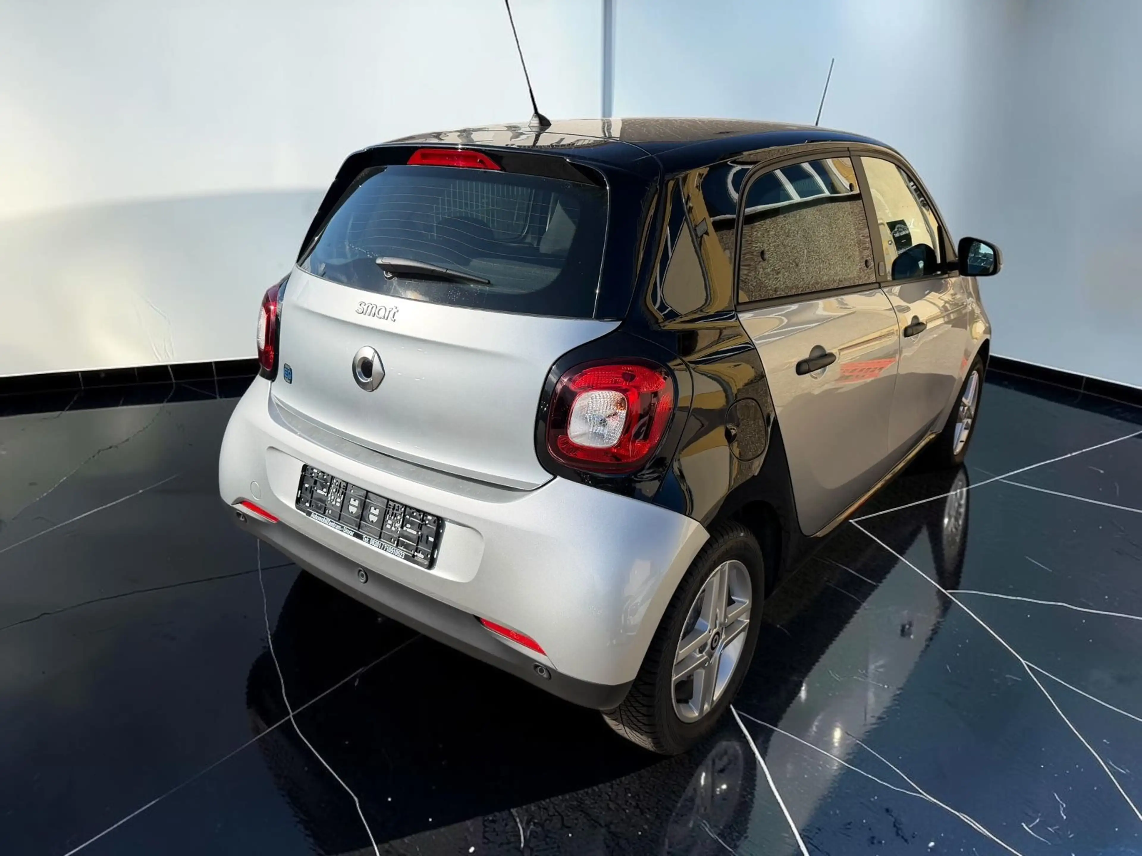 smart forFour forfour EQ |NAVI|PDC|SITZHEIZ| — photo 4