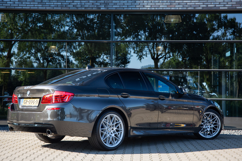 BMW 520 5-serie 520i Executive M-Sport , Leder, PDC, — photo 2