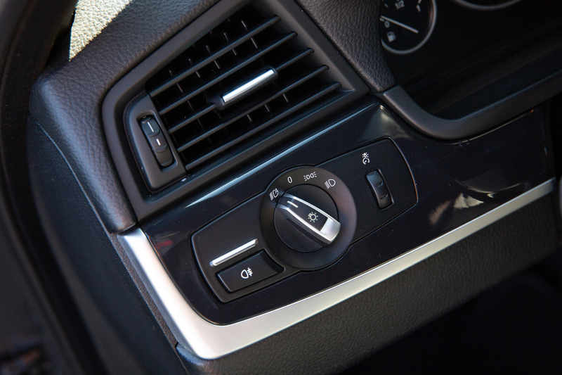 BMW 520 5-serie 520i Executive M-Sport , Leder, PDC, — photo 21