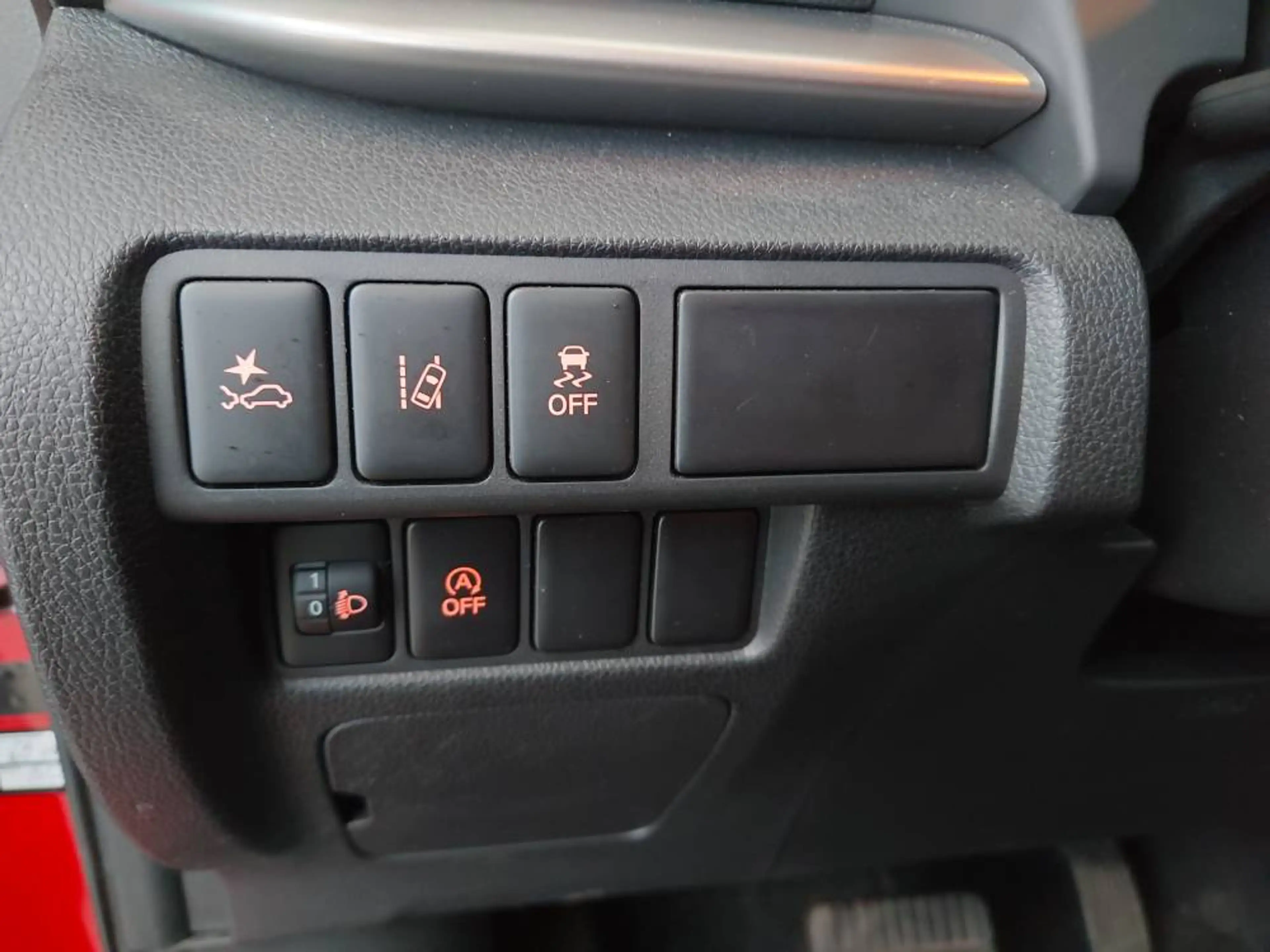 Mitsubishi Eclipse Cr. 2WD Diamant, CVT, Sitz/Scheiben Heitzung, Rück — photo 15