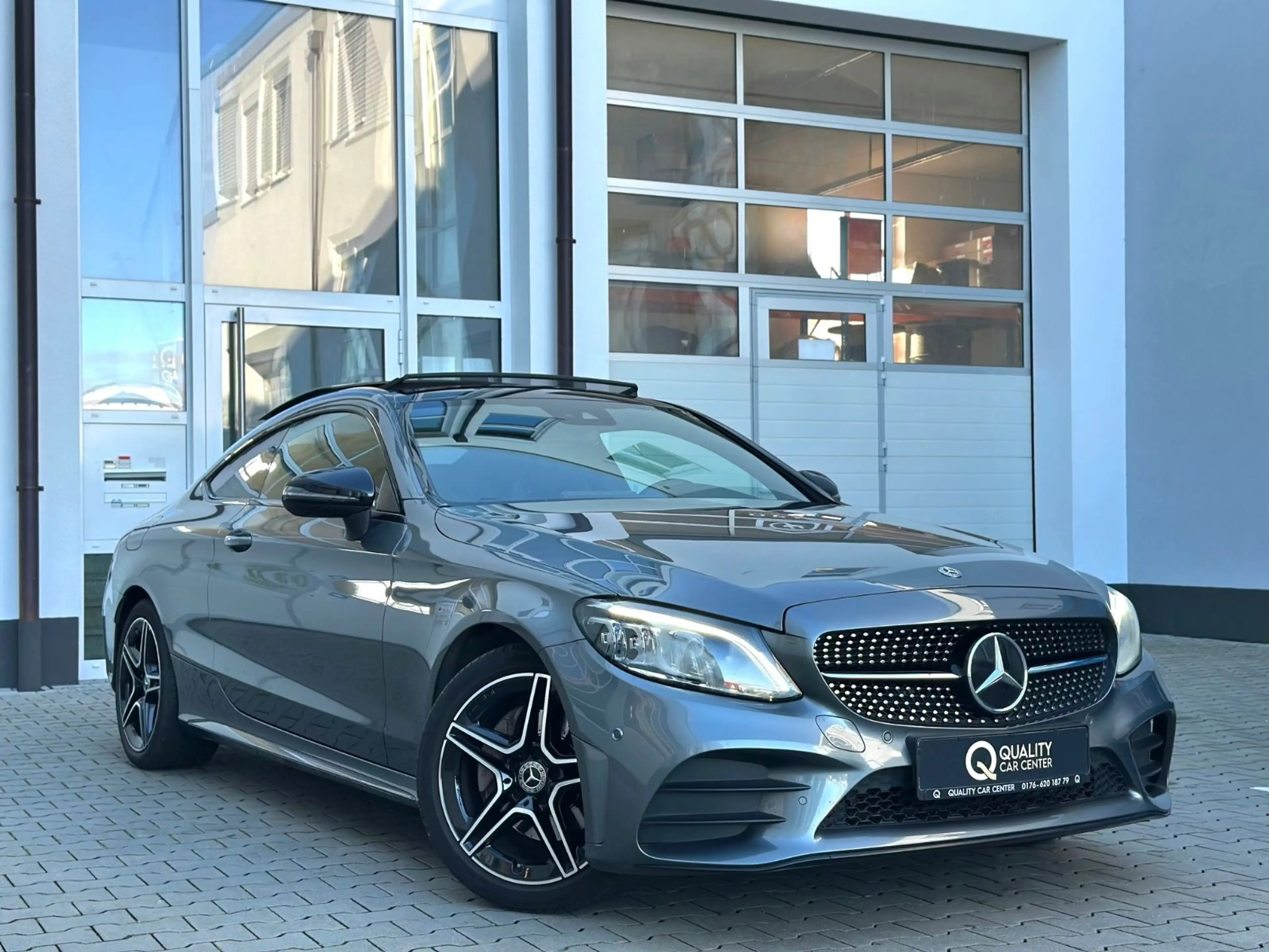 Mercedes-Benz C 200 9G Coupe AMG NIGHT *DIGITALE TACHO*PANO*1H