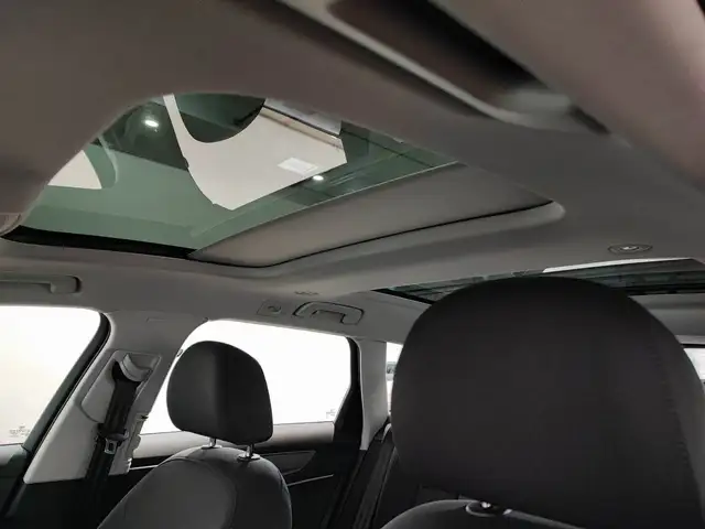 Audi A6 view 13