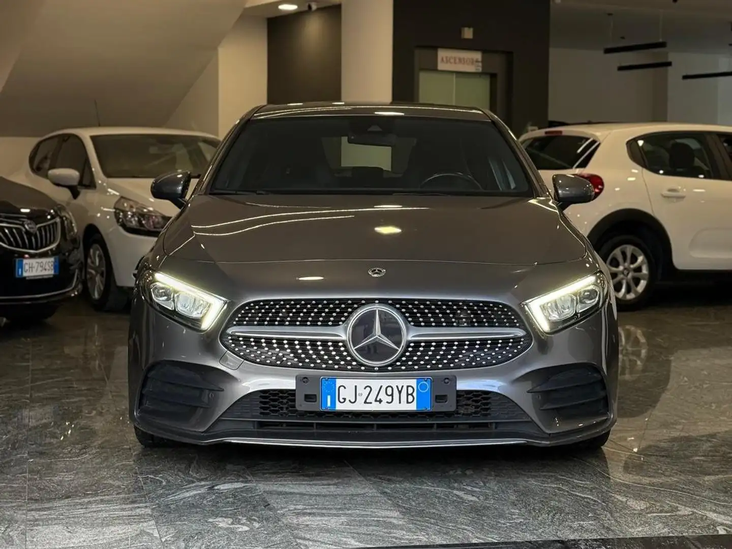 Mercedes-Benz A 200 Classe A - W177 2018 d Premium Night edition auto Grigio - 2