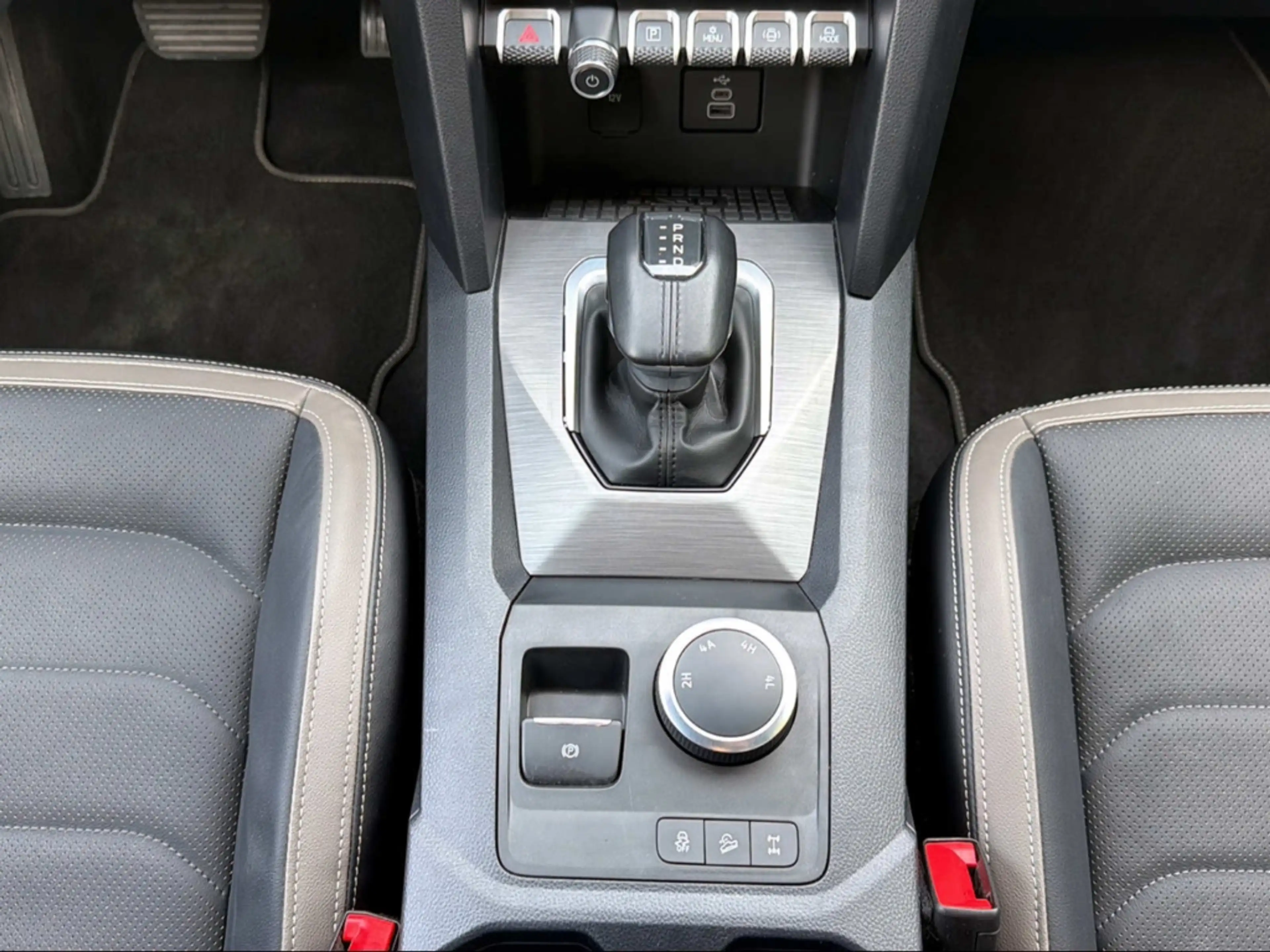 Volkswagen Amarok 3.0 TDI 177 kW Aventura Doppelkabine 4Motion — photo 15