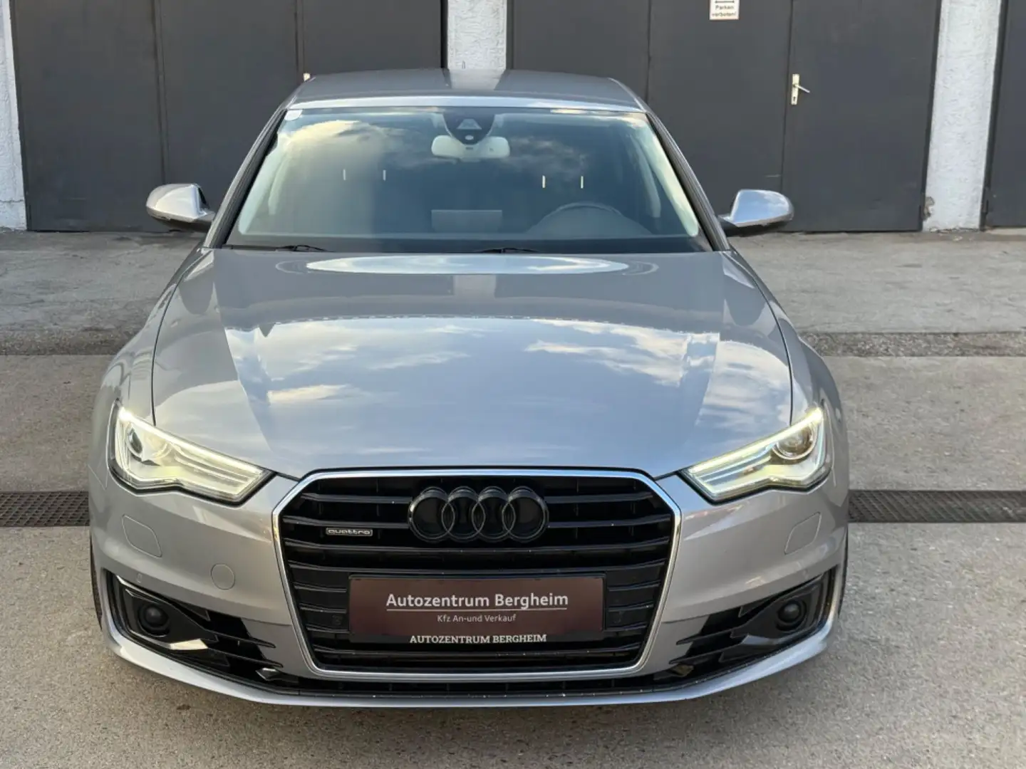 Audi A6 3,0 TDI clean Diesel Quattro intense S-tronic Gris - 2