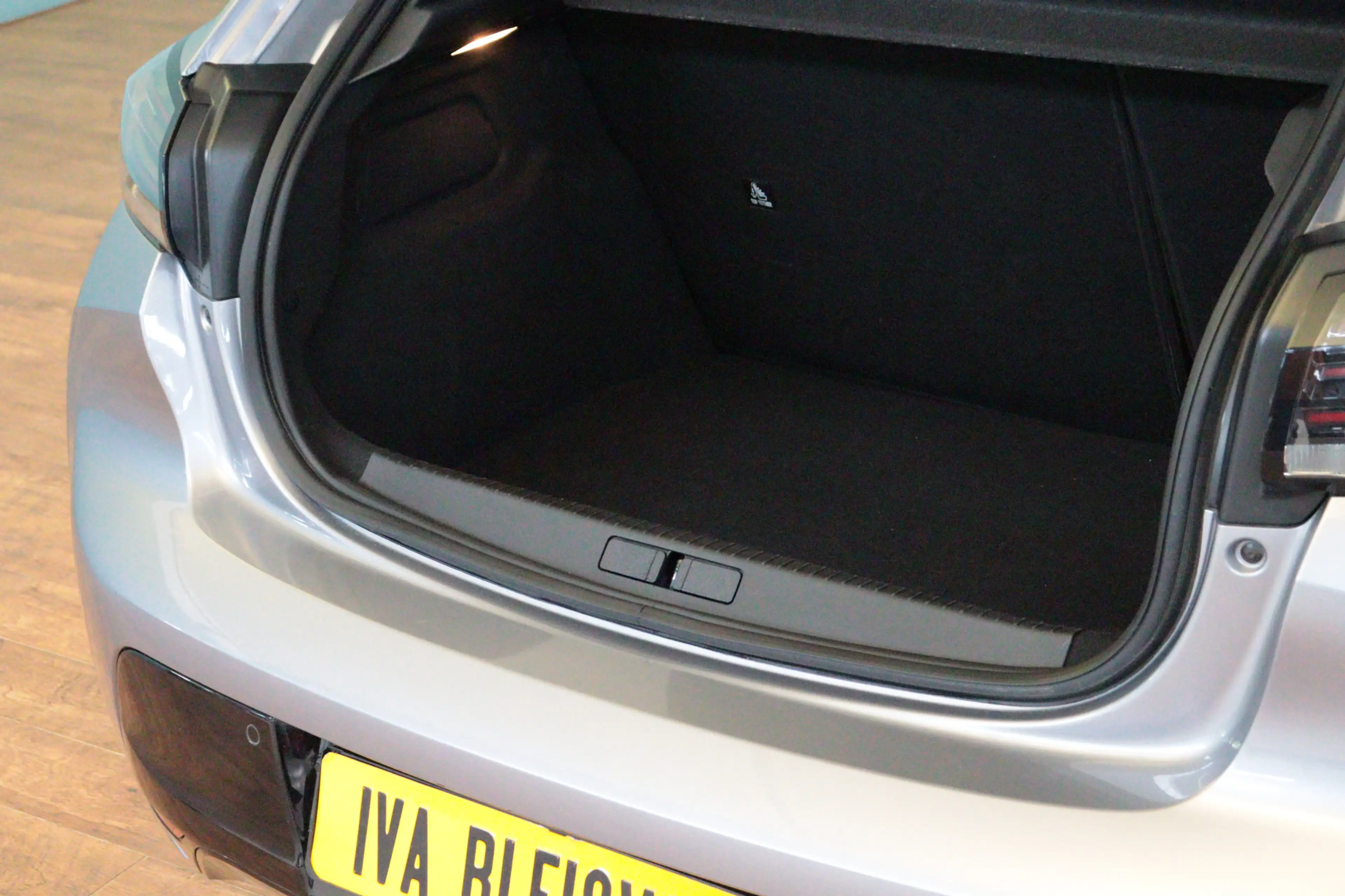 Peugeot e-208 EV Allure 51 kWh | APPCONNECT | PDC V+A | CRUISE | — photo 6